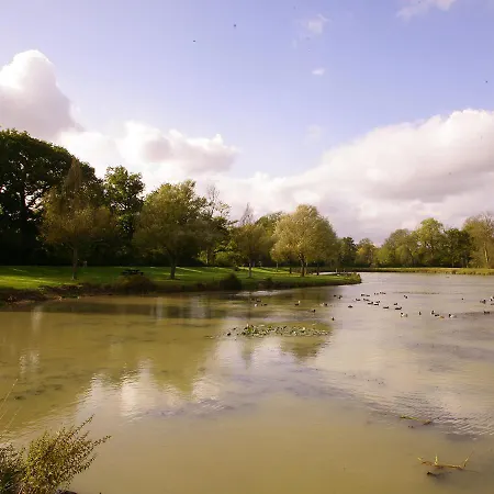 Aux Jardins De L'emiliere Saint-Mathurin (Vendee)