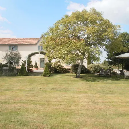 Bed & Breakfast Aux Jardins De L'emiliere Saint-Mathurin (Vendee)